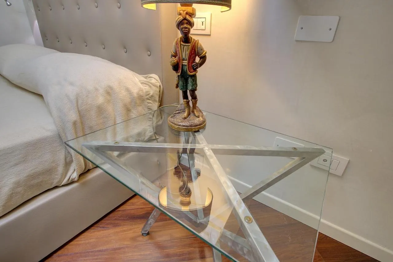 Moors Terrace Apartment Venice