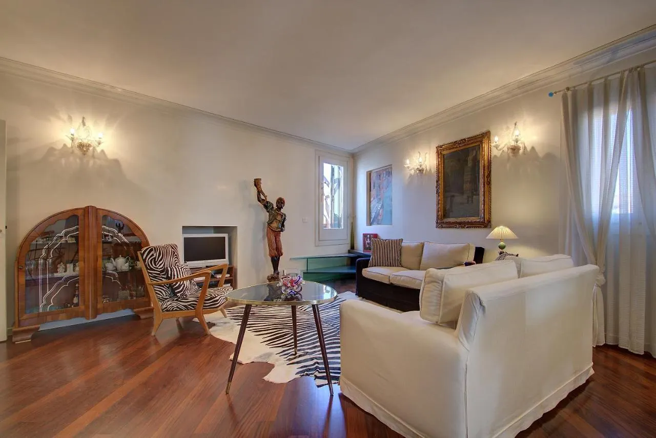 Moors Terrace Apartment Venice Italy